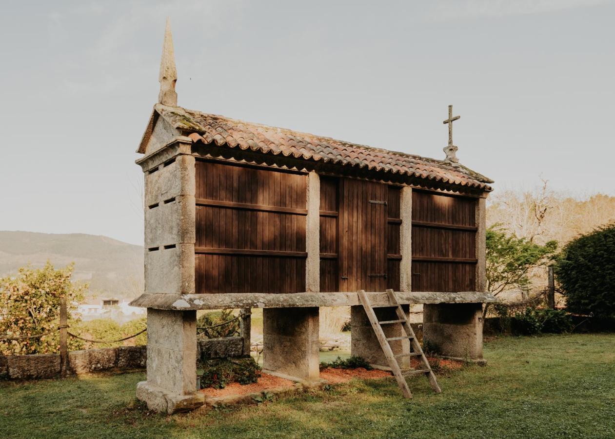 Casas Alexandre Casa de hóspedes Pontevedra Exterior foto